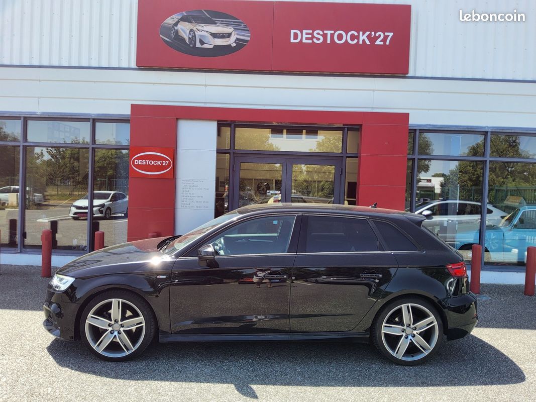 AUDI A3 SPORTBACK 35 TDI 150 S tronic 7 S Line (image 1)