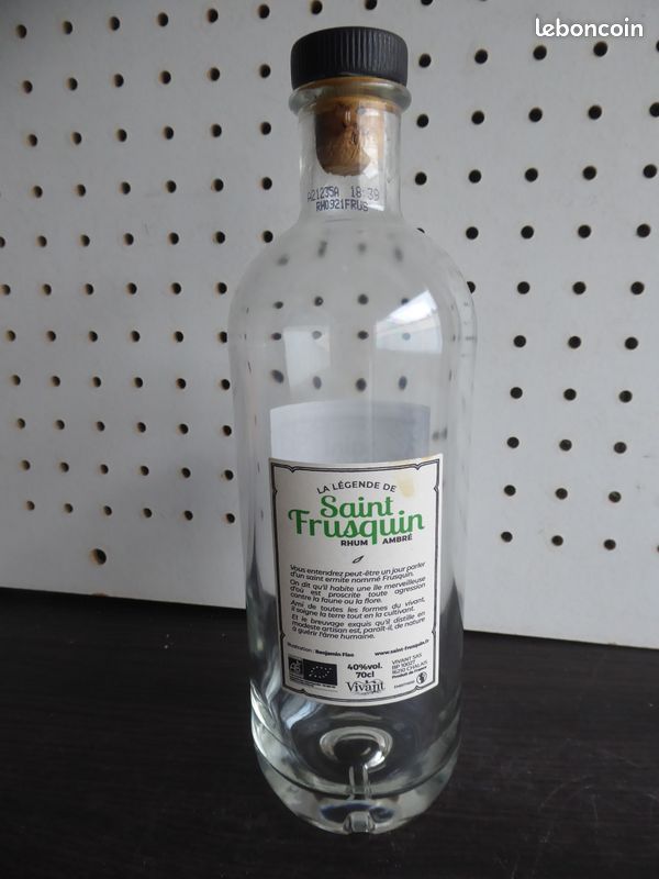 Bouteille de Rhum ambré "la légende de SAINT-FRUSQUIN" - VIDE (image 3)
