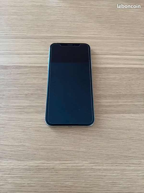 IPhone X 256 GO très bon etat (image 2)