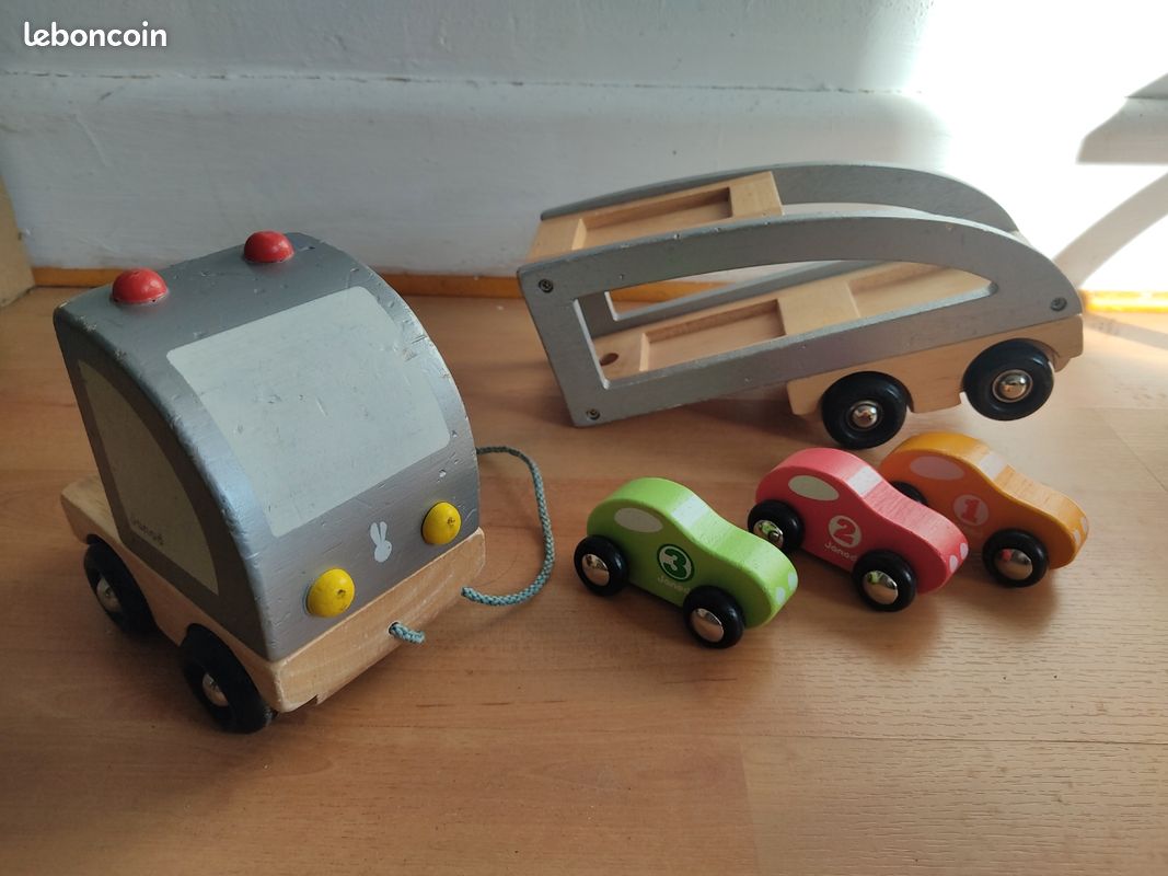 Camion en bois (image 2)