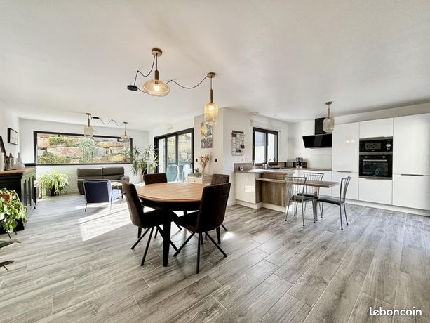 Maison 5 pièces 114 m²