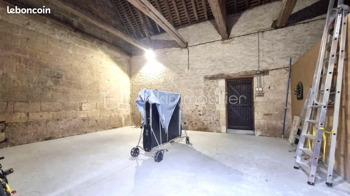 Maison 8 pièces 225 m² (image 18)