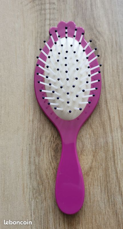 Brosse à cheveux Reine des neiges Disney (claire’s) (image 2)