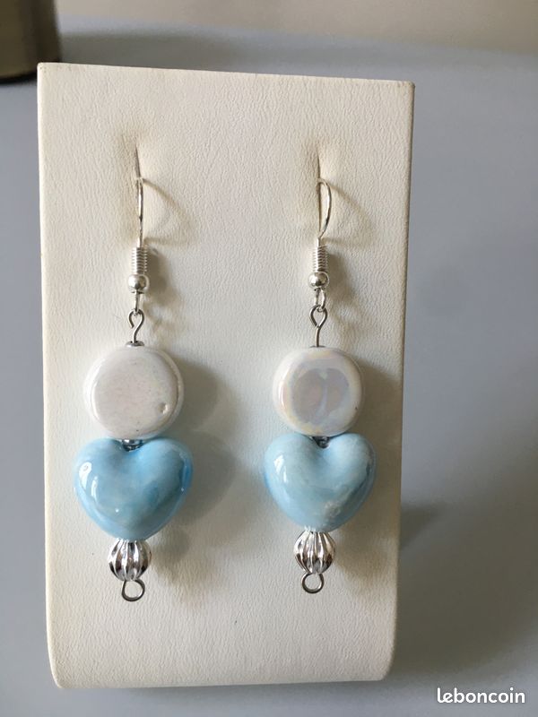 ANCIENNES BOUCLES D'OREILLE 90 TETES FAUVES PIERRES STRASS FRENCH