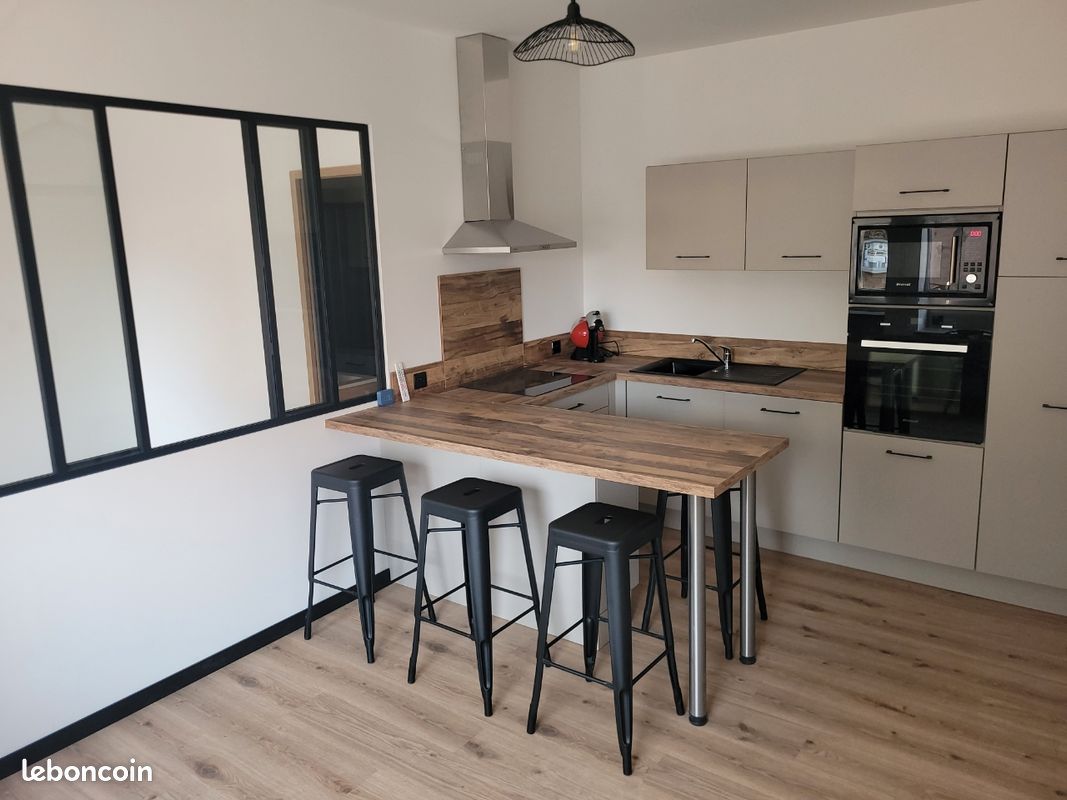 Appartement 2 pièces 30 m² · à Fougerolles-Saint-Valbert · 30 m² · 550 €/mois