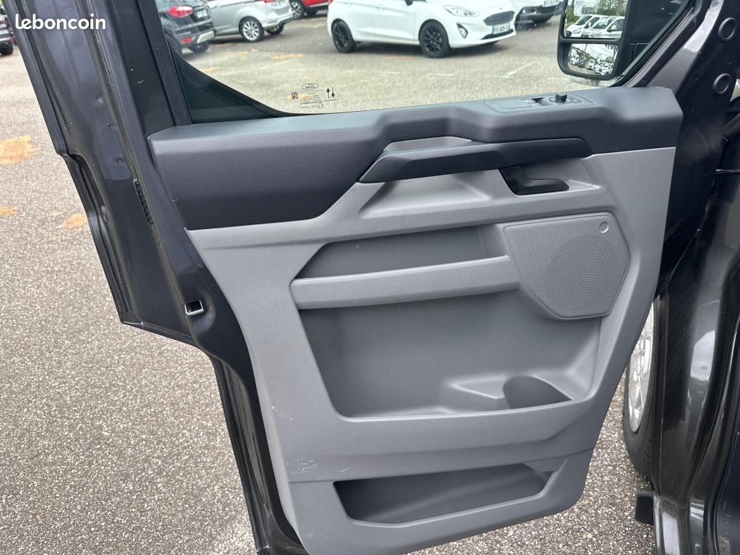 Ford Transit Custom FOURGON FGN 320 L1H1 2.0 ECOBLUE 170 CH BVA8 TREND (image 16)