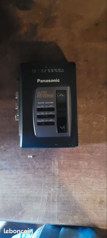 Lot De 3 Baladeurs Cassettes Vintage - Sanyo, Sharp, Panasonic - Walkmans K7