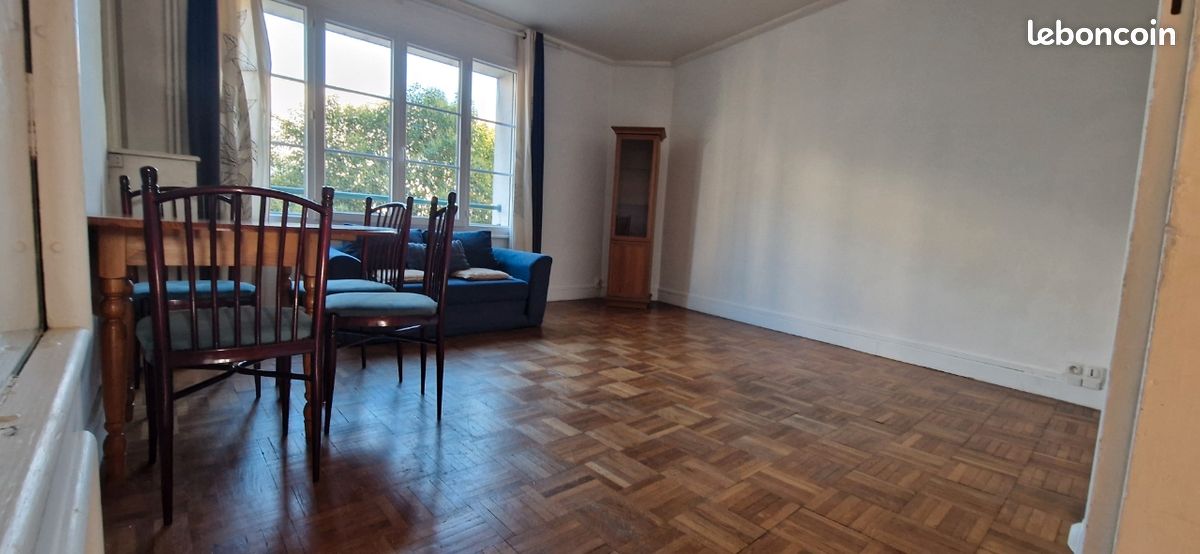 Appartement 2 pièces 52 m² · à Orléans · 52 m² · 700 €