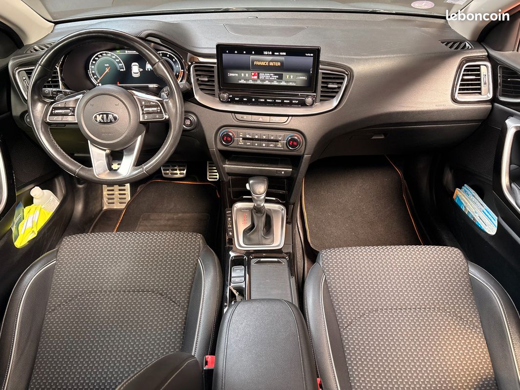 KIA XCEED 1.4 T-GDI 140 LAUNCH EDITION DCT BVA - ATTELAGE - ENTRETIEN COMPLET KIa (image 3)