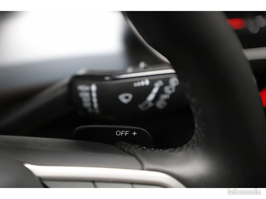 VOLKSWAGEN GOLF VIII 2.0 TDI 150 Life Goal - DSG 7 (image 38)