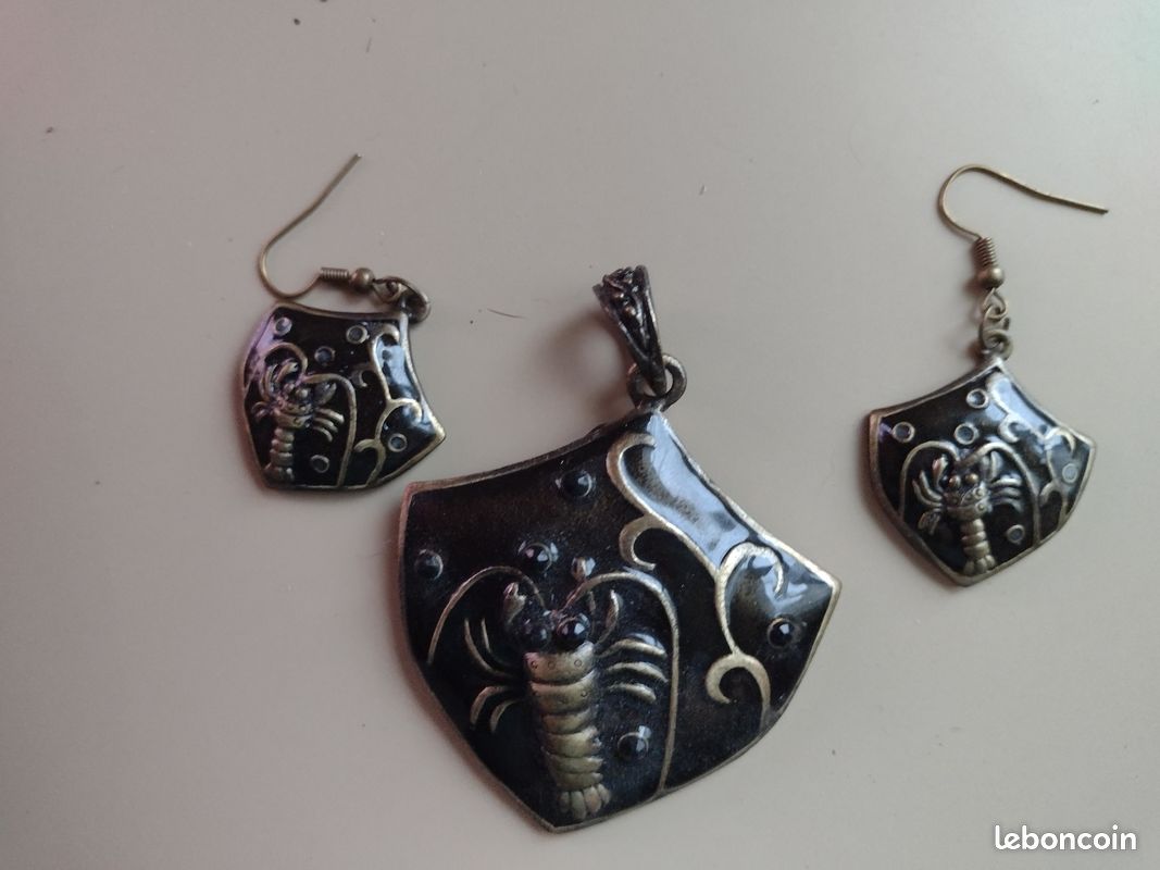 Boucles Oreilles (image 1)