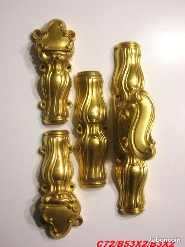 Boulon De Crémone Pour Fenêtre - Quincaillerie Signature Hardware - Laiton Ancien