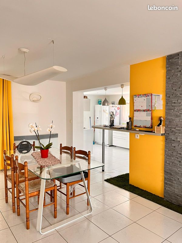 Maison 4 pièces 144 m² - Hagetmau 40700 (image principale 3)