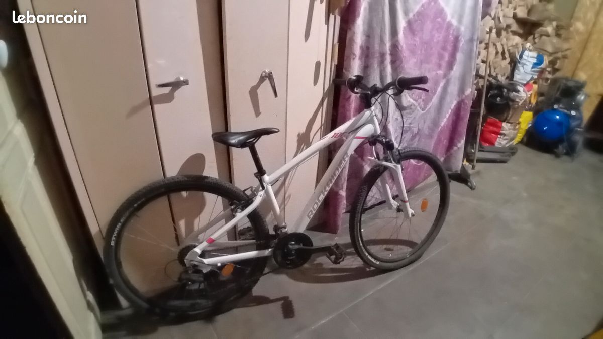 Vélo VTT Rockrider st100 femme (image 1)