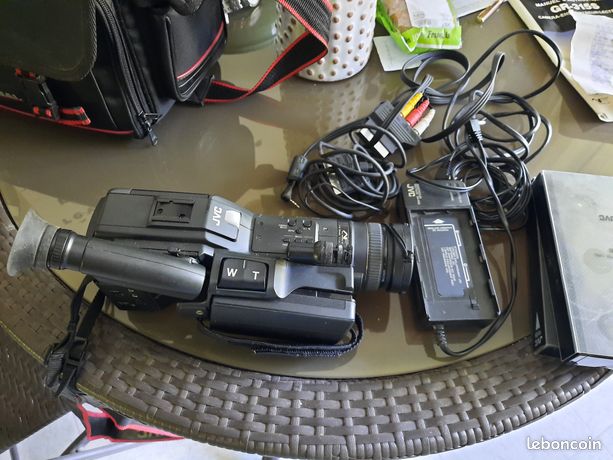 Caméra enregistreur lecteur JVC