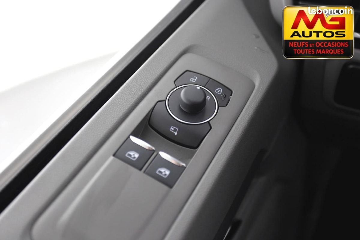 Volkswagen Transporter PROCAB L1H1 2.0 TDI 170 BVA8 BUSINESS (image 16)