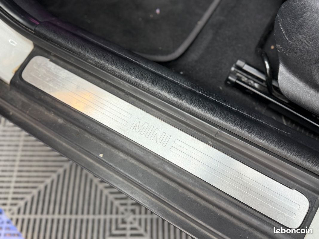 MINI COPPER D 1.5D 116ch HATCH (image 15)
