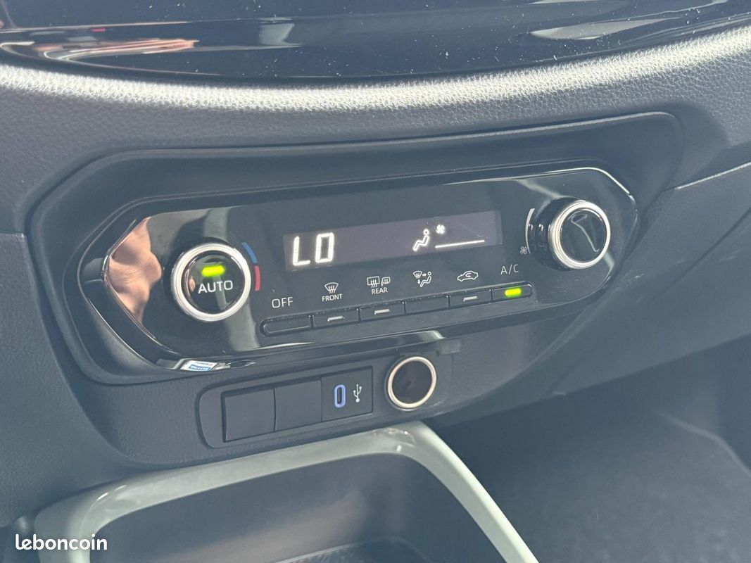 Toyota Aygo X 1.0 VVT-i 72ch Air Design MY24 (image 25)