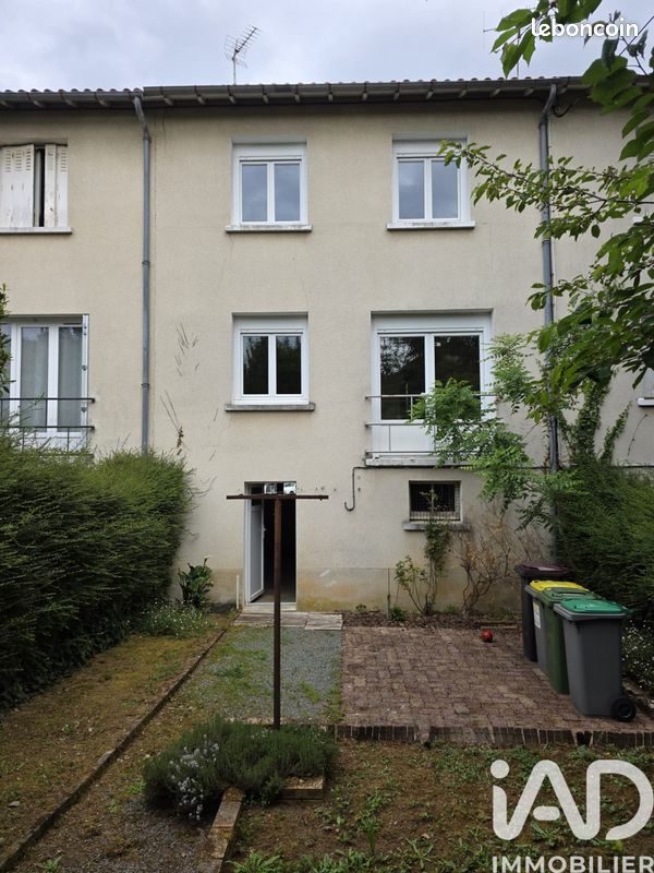 Maison 4 pièces 73 m² · à Niort · 73 m² · 150 000 €