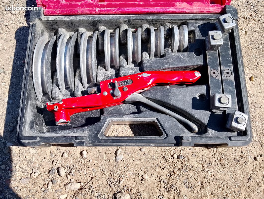 Cintreuse Arbalète VIRAX - Outillage Occasion