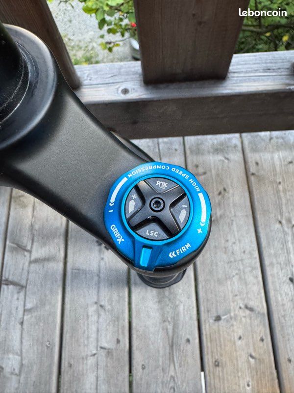 Fox 34 float factory grip X 130mm (image 2)
