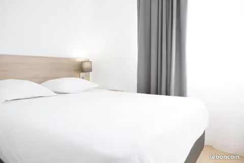 Appartement 2 pièces 35 m² · à Divonne-les-Bains · 35 m² · 1 350 €/mois