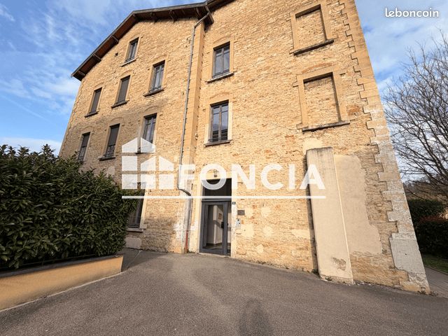 Appartement 2 pièces 47 m² · à La Tour-du-Pin · 47 m² · 625 €/mois