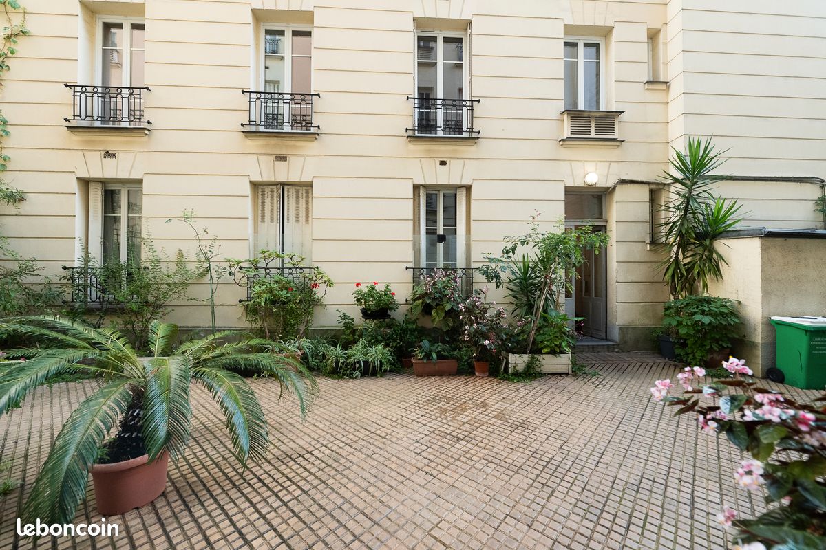 Appartement 2 pièces 48 m² · à Paris · 48 m² · 530 000 €
