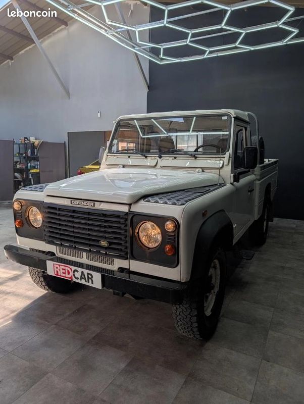 Land Rover Defender 110 Pick-Up 2.5 TD5 15P 122 Cv (image 13)