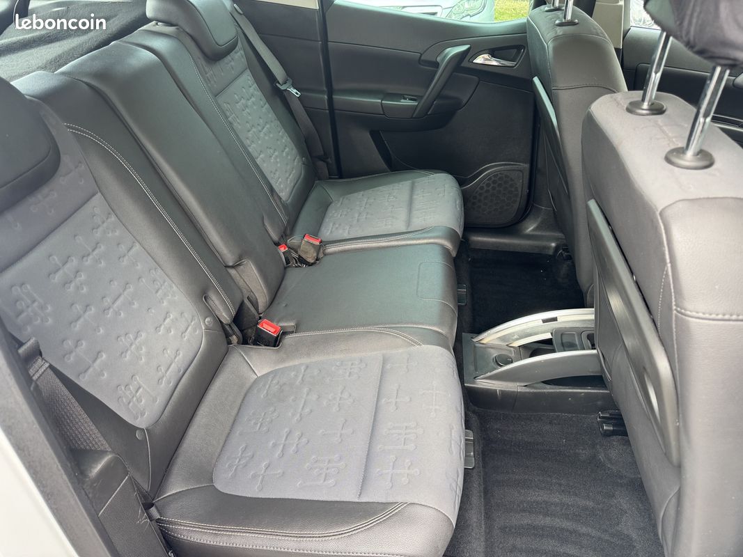 Opel MERIVA 1.7 CDTI110 FAP COSMO (image 6)