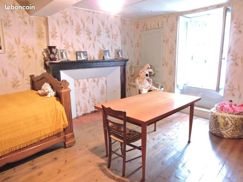 Maison 5 pièces 85 m² - Airvault 79600 (image principale 2)