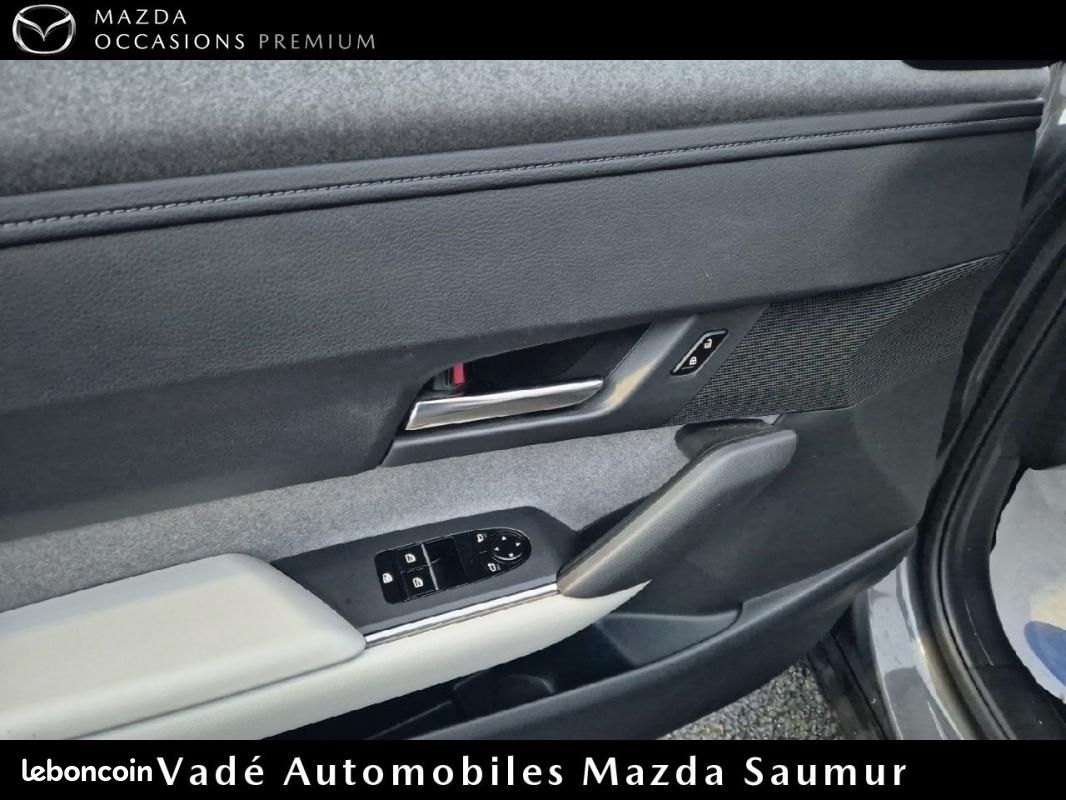 Mazda MX-30 E-SKYACTIV 145CH (image 16)