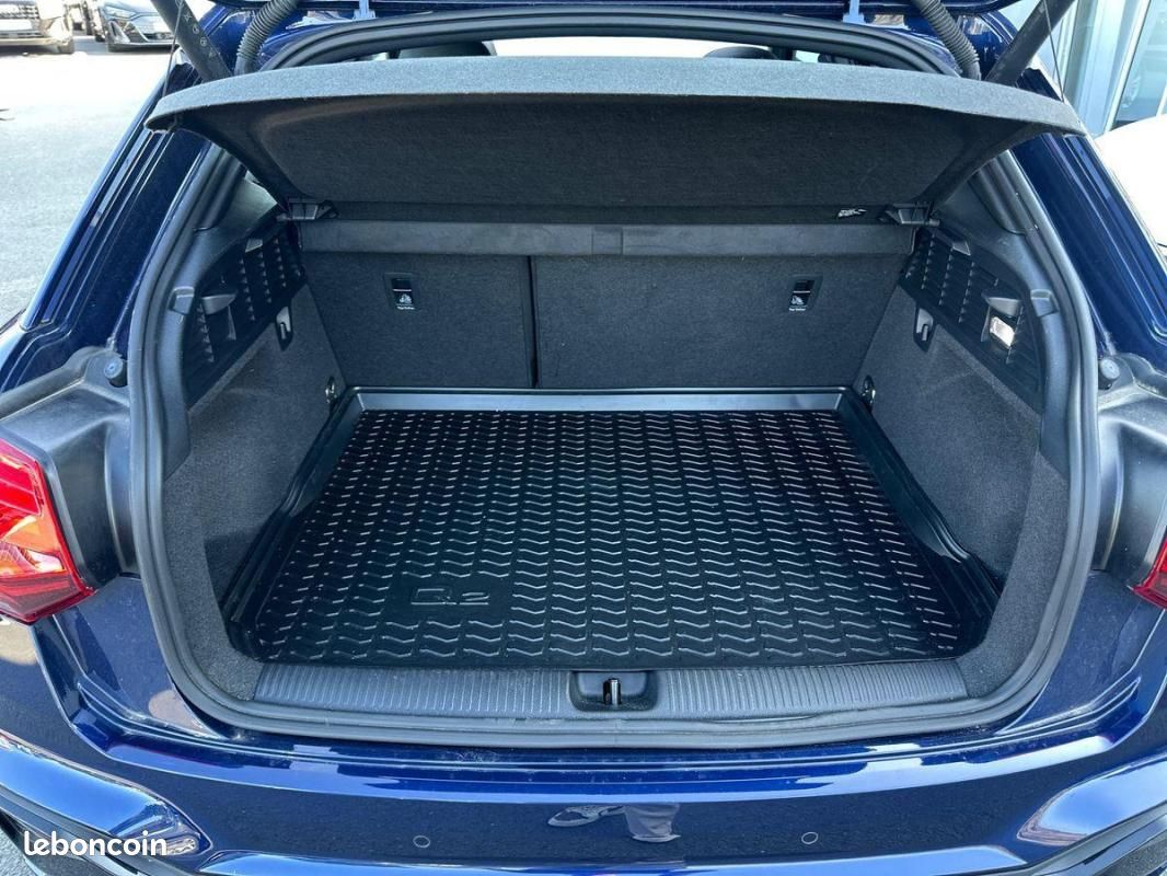 Audi Q2 35 TFSI 150 S tronic 7 S line (image 31)