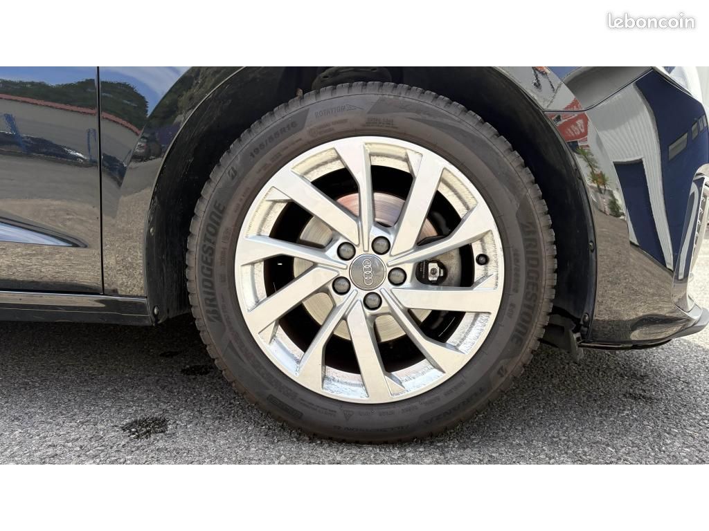 AUDI A1 Sportback - 1.0 30 TFSI 116ch Boite Auto Business line / Garantie 12 mois / Pneus AV neufs (image 28)