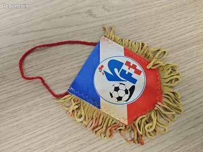 Fanion Vintage Stade De Reims – Ancien Drapeau Club Français, Collection Supporteur