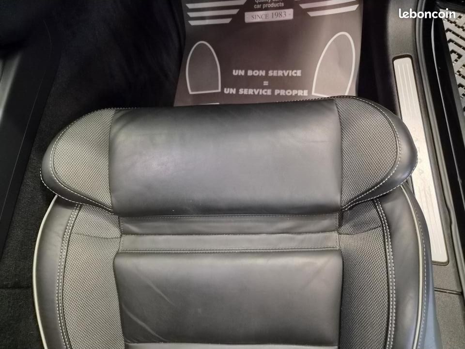 VOLVO V60 2.0 B4 197 Hybrid Style Dark Geartronic BVA (image 38)