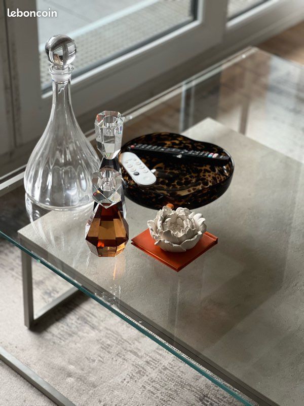 table basse céramique marbre foncé BoConcept 80cm état neuf
