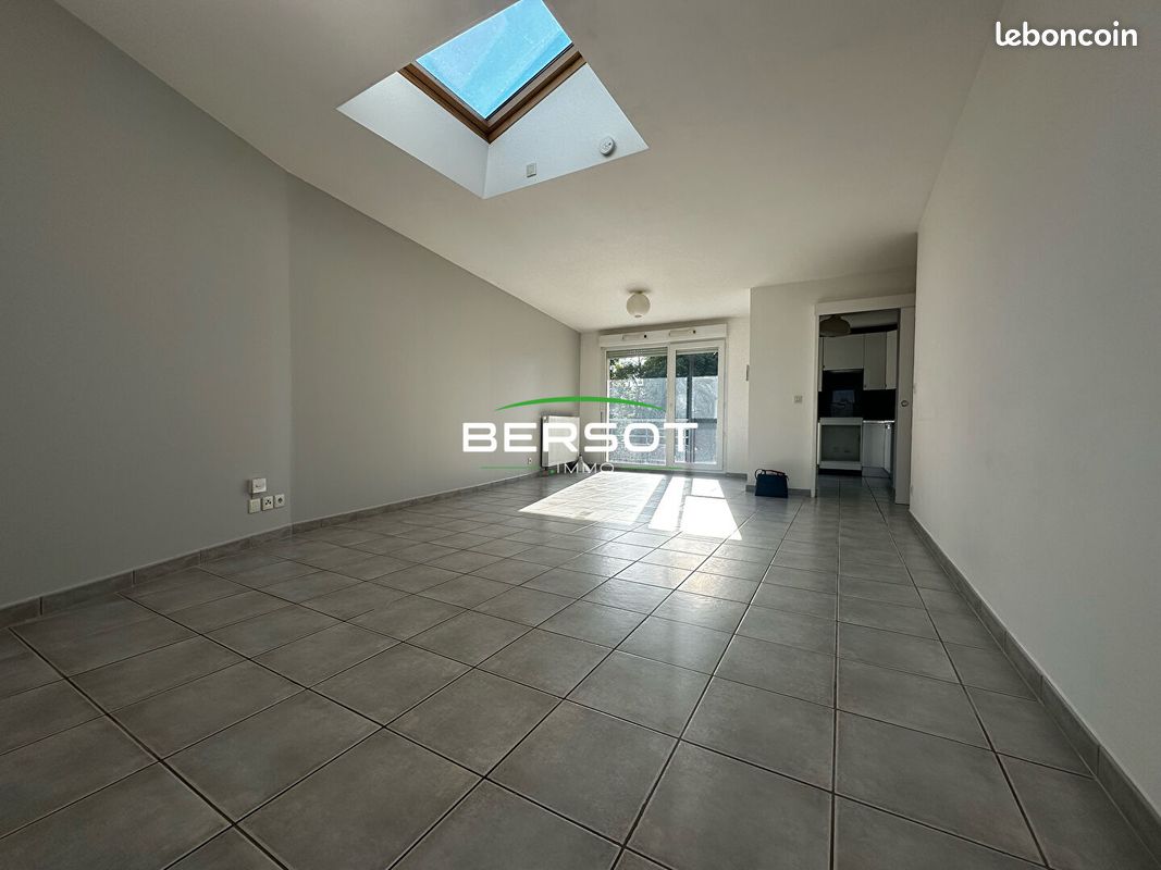 Appartement 4 pièces 77 m² · à Besançon · 77 m² · 940 €/mois