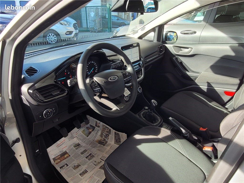 Ford Fiesta VII 1.0 FLEXIFUEL 95 CH S&S BVM6 Cool & Connect (image 2)