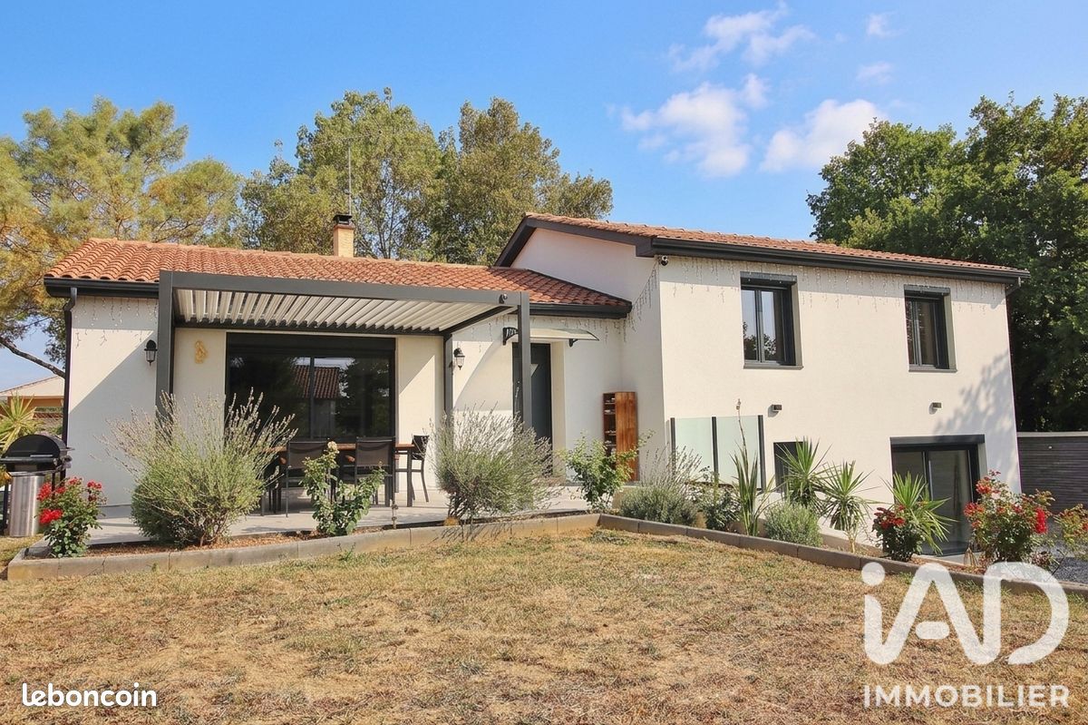 Maison 6 pièces 146 m² · à Rabastens · 146 m² · 349 900 €