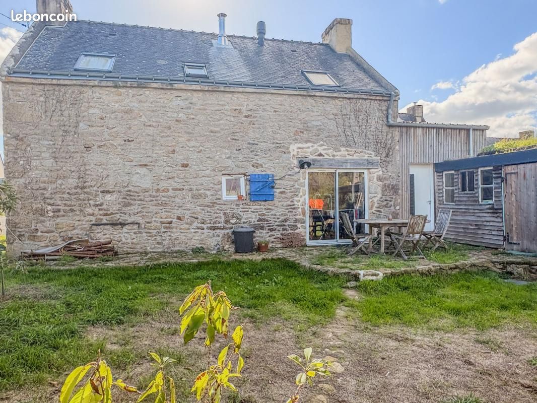 Maison 5 pièces 160 m² · à Locoal-Mendon · 160 m² · 499 800 €