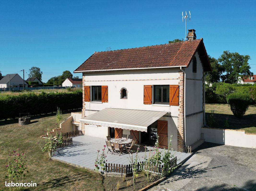 Maison 4 pièces 105 m² · à Domats · 105 m² · 204 000 €