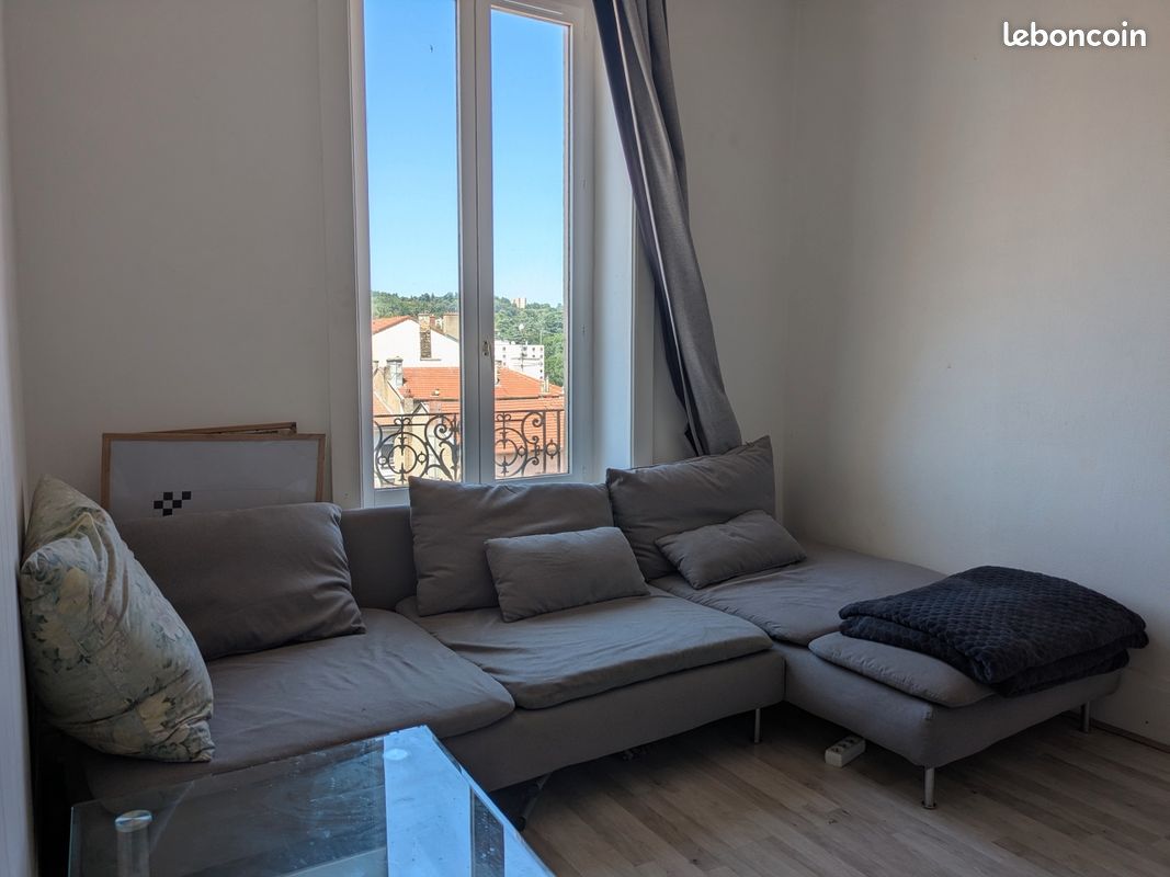 Appartement 4 pièces 63 m² · à Oullins-Pierre-Bénite · 63 m² · 1 130 €