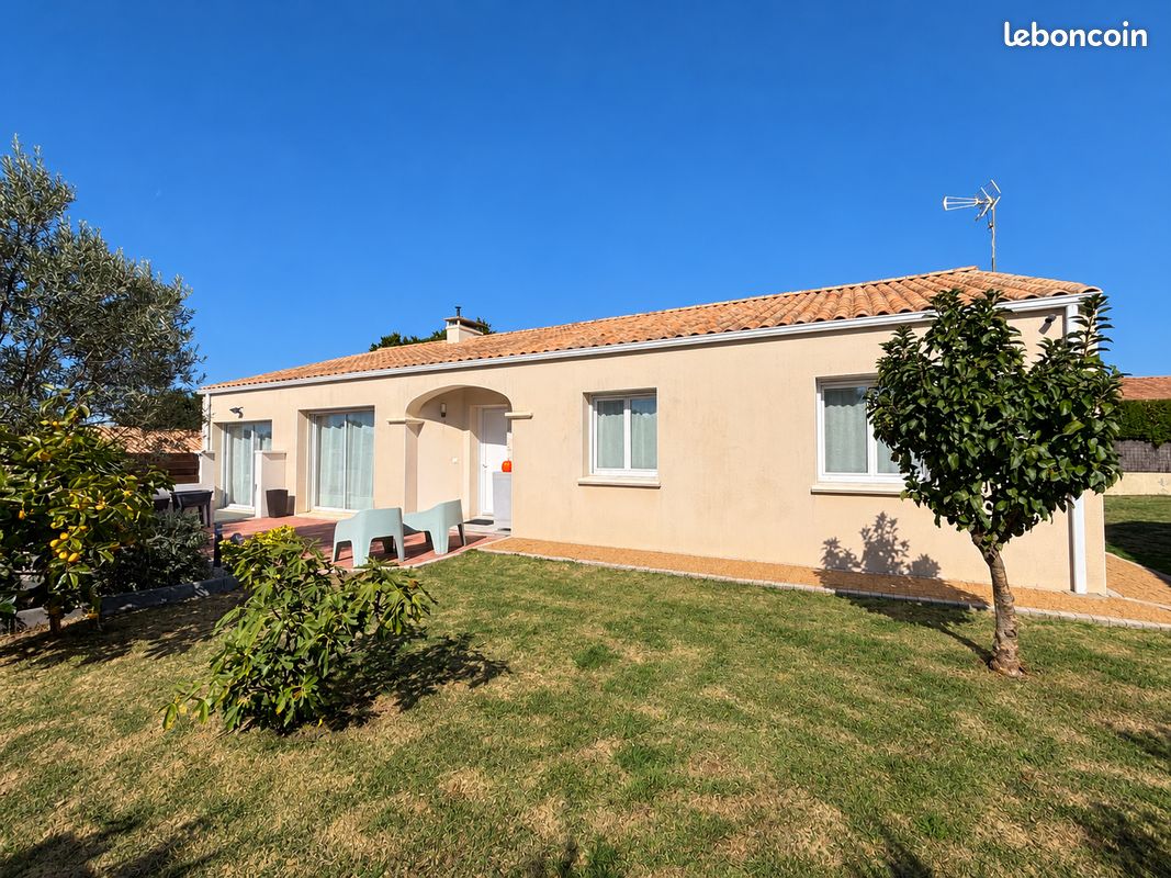 Maison 7 pièces 150 m² · aux Achards · 150 m² · 334 400 €
