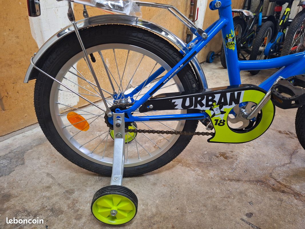 Vélo enfant NovaTrack URBAN 18" - Idéal pour enfants jusqu'à 7 ans (jusqu'à 125 cm) (image 3)