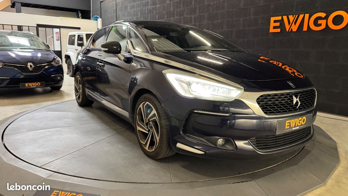 DS DS 5 2.0 BLUEHDI 180ch SPORT CHIC BVA START-STOP (image 1)