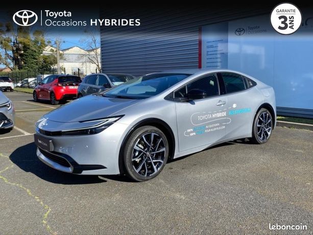 Toyota Prius 2025