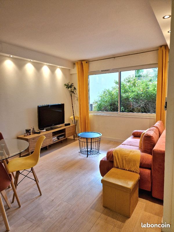 Appartement Cosy 2 pièces 2/4 personnes boulevard Carnot avec place de parking (image 2)