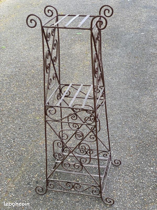 Porte parapluie vintage en acier forgé (image 1)