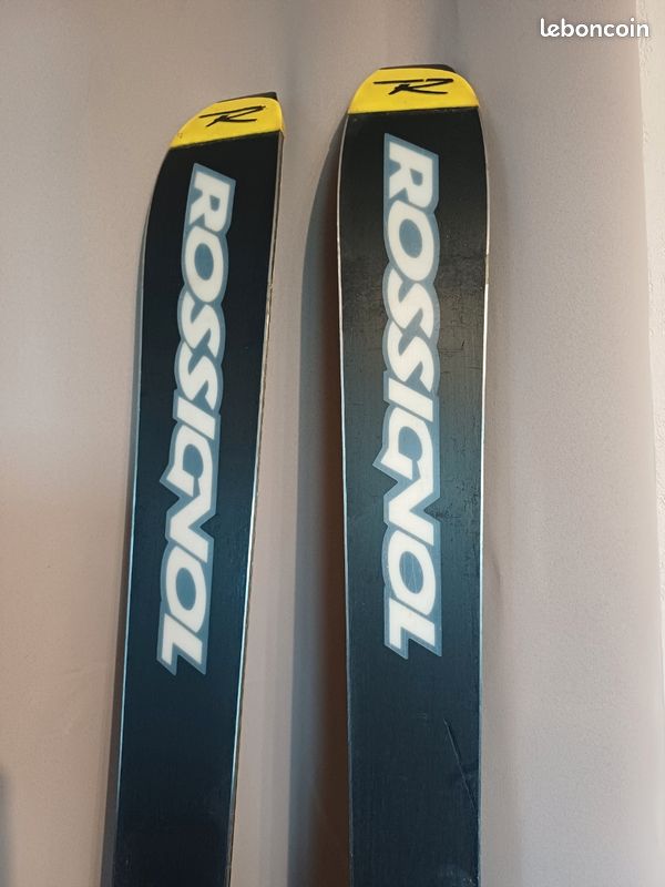 Paire de ski 1,84m + batons (image 2)